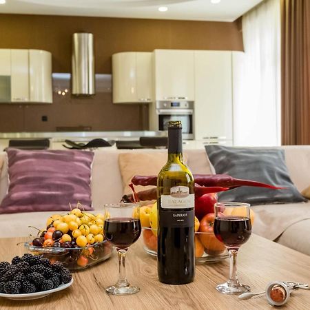 Rustaveli Residence III Тбилиси Екстериор снимка