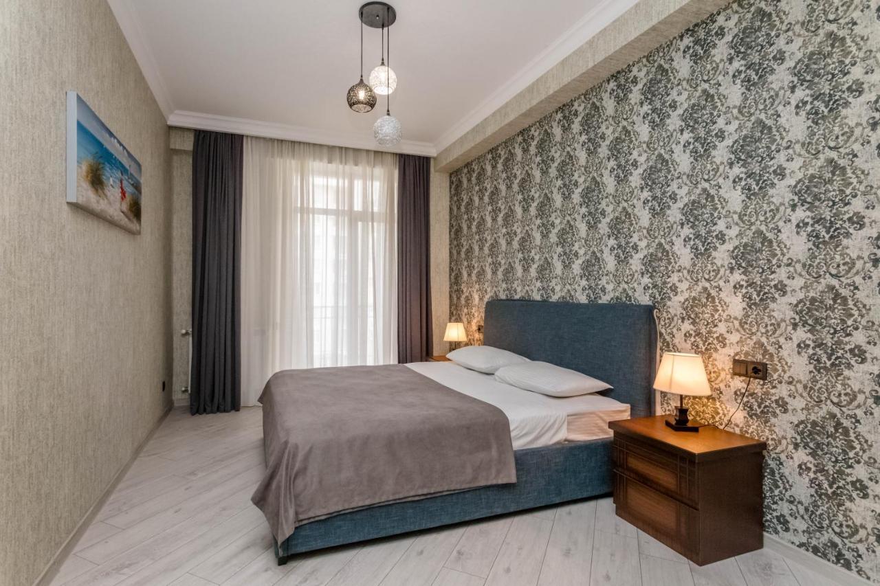 Rustaveli Residence III Тбилиси Екстериор снимка