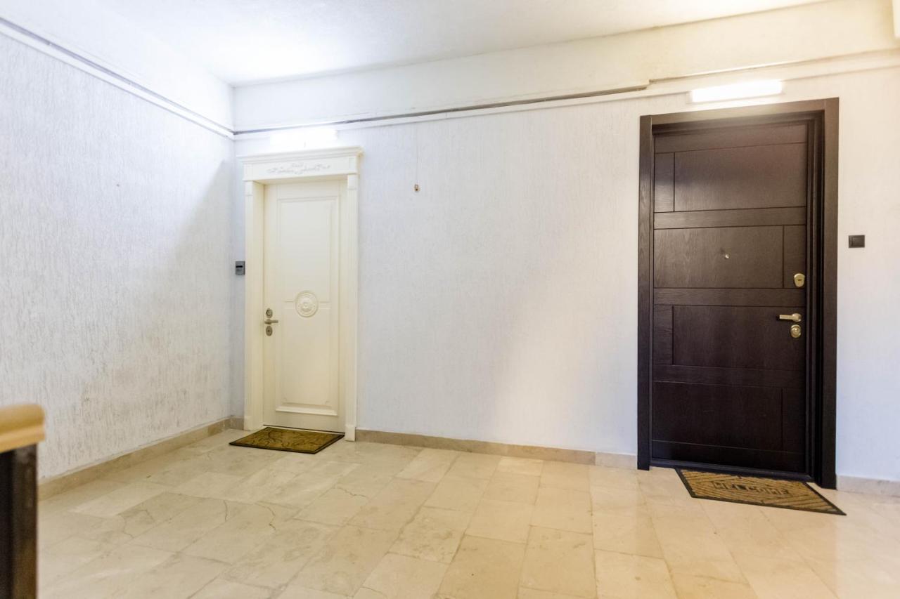 Rustaveli Residence III Тбилиси Екстериор снимка