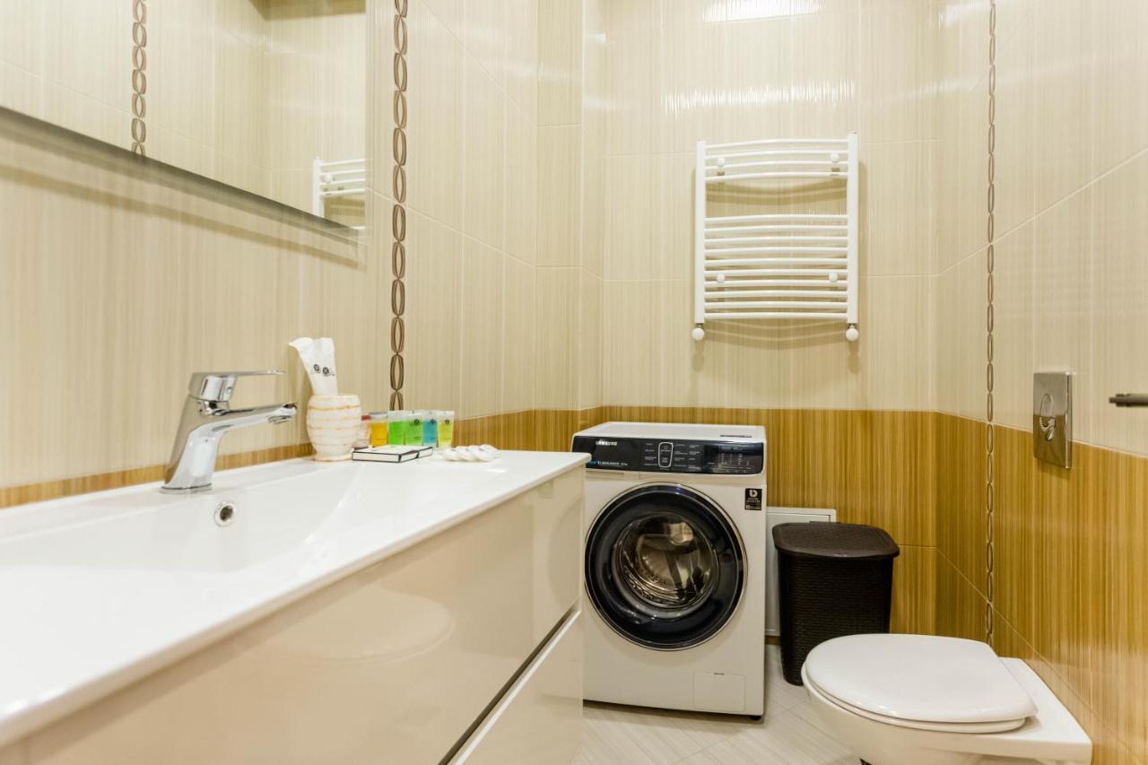 Rustaveli Residence III Тбилиси Екстериор снимка